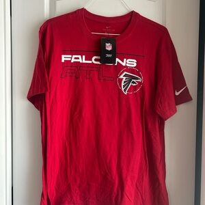 Nike Red Falcons Short Sleeve Tee Large NWT